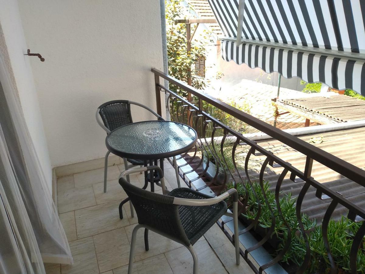 Apartments Mare Pula Exterior foto